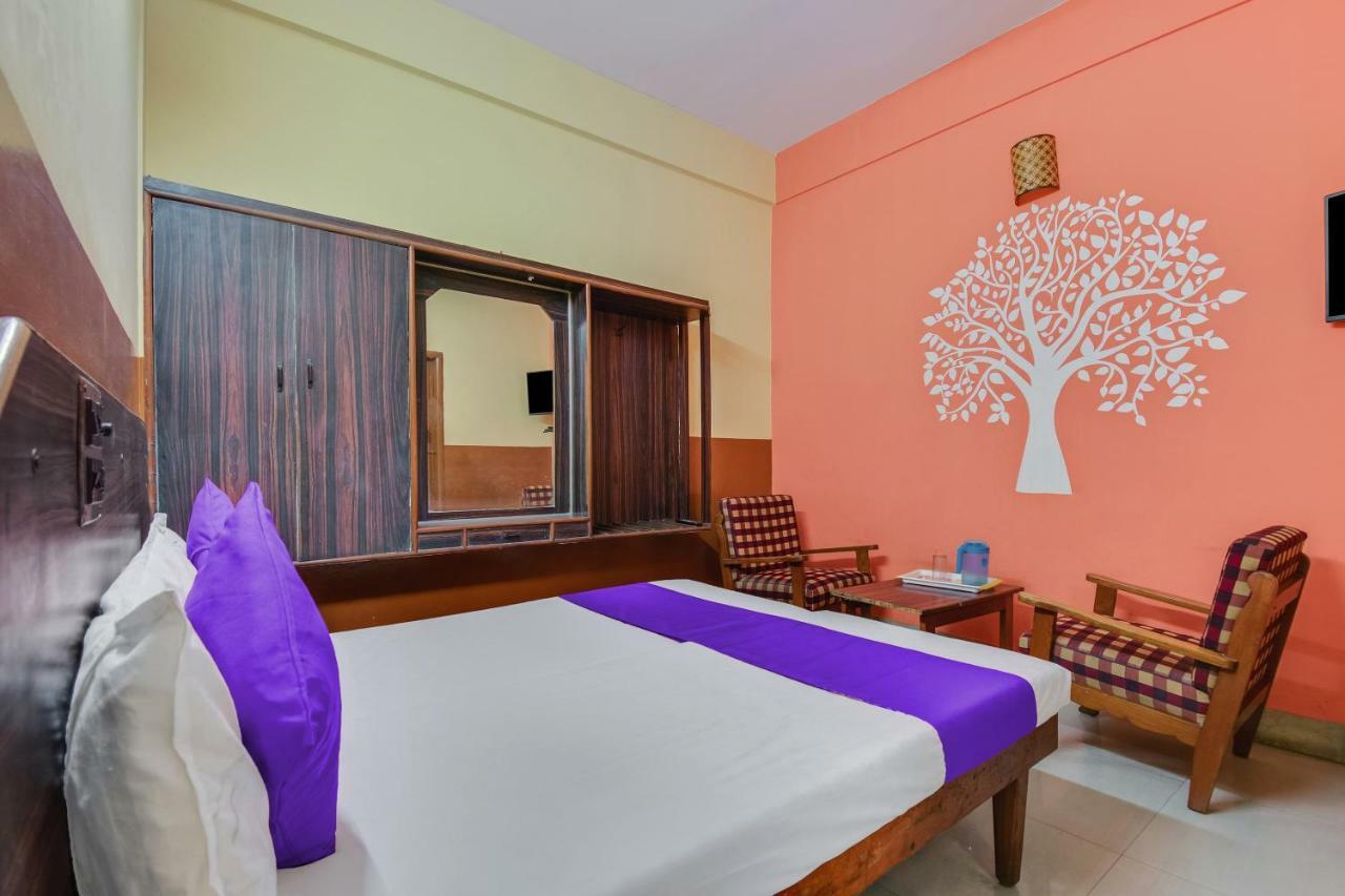 Spot On 48699 Hotel Pawansree Deluxe Lodge Bangalore Exterior photo